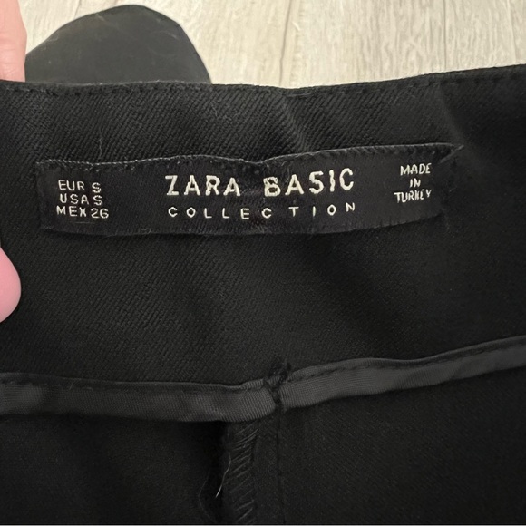 ZARA Basic Collection Black Dress shorts size S - Picture 3 of 5